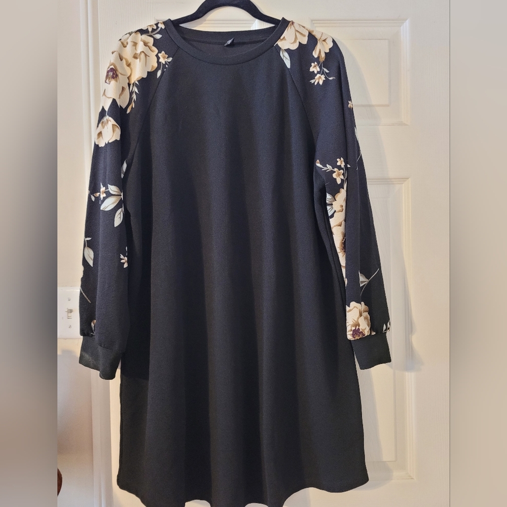Floral Sleeved Dress